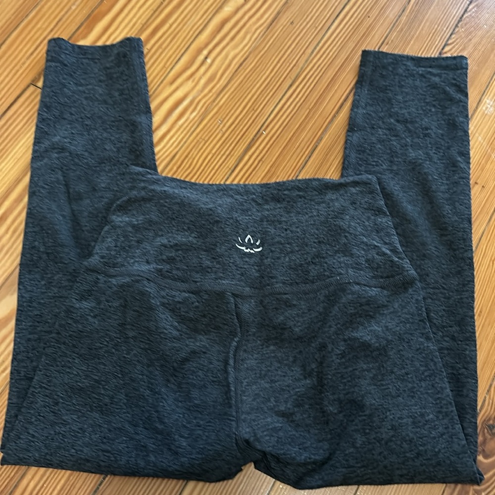 Beyond Yoga spacedye capri leggings